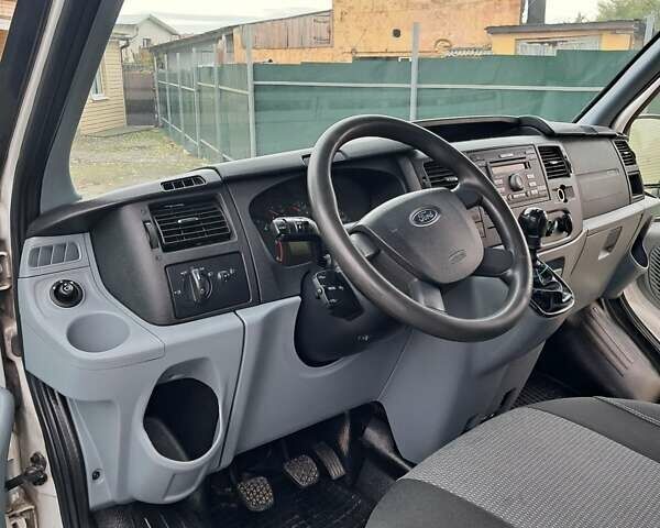 Форд Транзит 2011 у Одесі на Automoto.ua Білий Форд Транзит, об'ємом двигуна 2.2 л та пробігом 296 тис. км за 8700 $, фото 6 на Automoto.ua