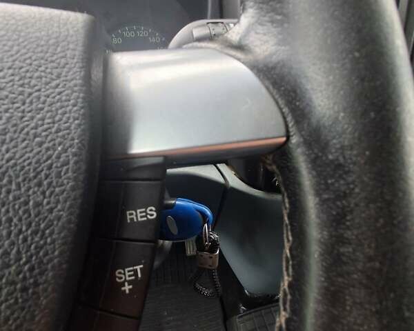 Белый Форд Транзит, объемом двигателя 2.2 л и пробегом 280 тыс. км за 9100 $, фото 3 на Automoto.ua