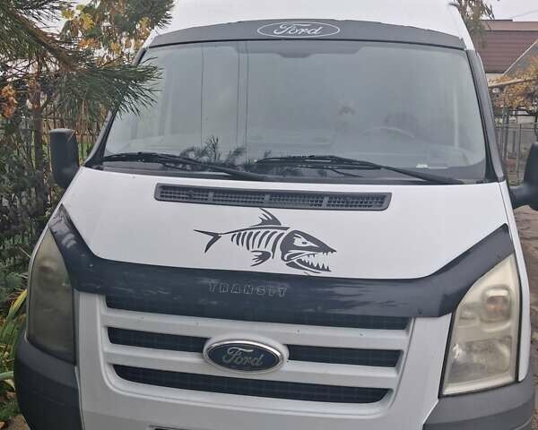 Белый Форд Транзит, объемом двигателя 2.2 л и пробегом 280 тыс. км за 9100 $, фото 29 на Automoto.ua