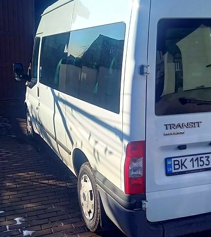 Білий Форд Транзит, об'ємом двигуна 2.2 л та пробігом 252 тис. км за 8500 $, фото 10 на Automoto.ua