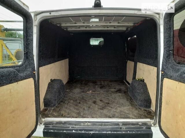 Белый Форд Транзит, объемом двигателя 2.2 л и пробегом 160 тыс. км за 11500 $, фото 10 на Automoto.ua
