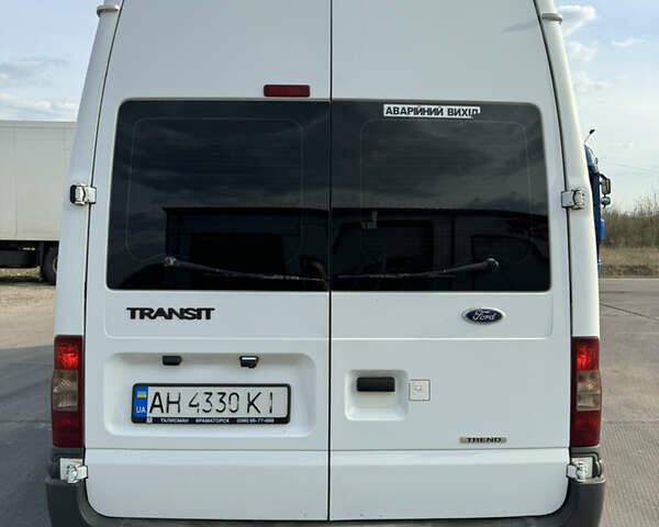 Форд Транзит 2013 в Одессе на Automoto.ua Белый Форд Транзит, объемом двигателя 2.2 л и пробегом 350 тыс. км за 14800 $, фото 3 на Automoto.ua