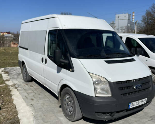 Белый Форд Транзит, объемом двигателя 2.2 л и пробегом 200 тыс. км за 9700 $, фото 1 на Automoto.ua