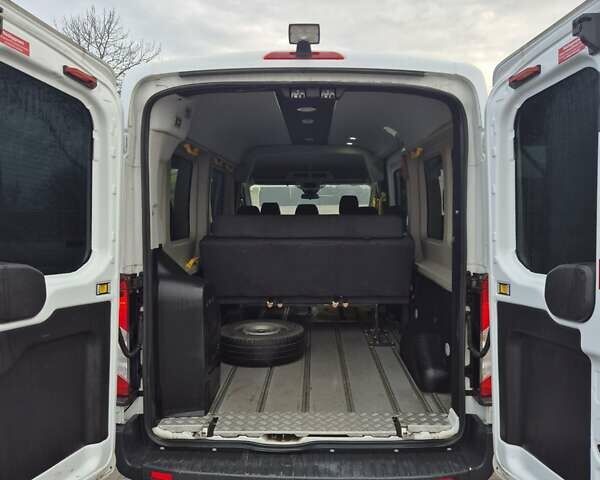 Белый Форд Транзит, объемом двигателя 2.2 л и пробегом 325 тыс. км за 15200 $, фото 15 на Automoto.ua