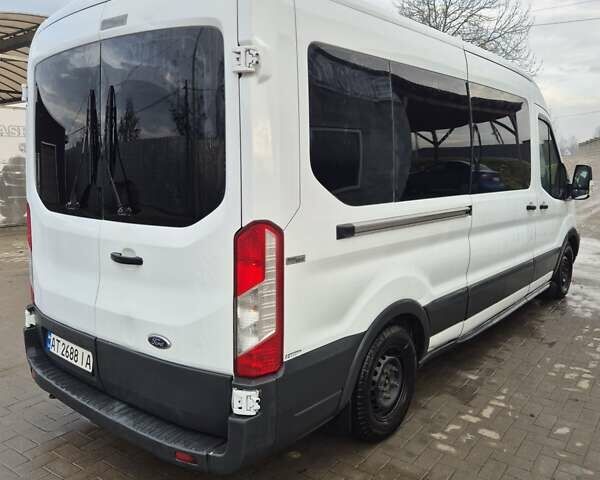 Белый Форд Транзит, объемом двигателя 2.2 л и пробегом 325 тыс. км за 15200 $, фото 4 на Automoto.ua