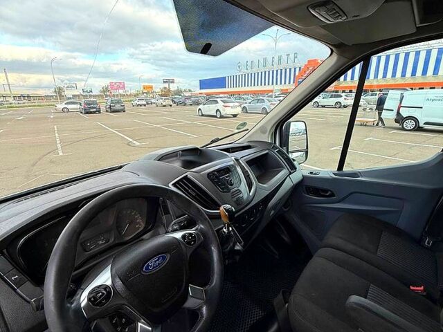 Білий Форд Транзит, об'ємом двигуна 2.2 л та пробігом 440 тис. км за 13200 $, фото 4 на Automoto.ua