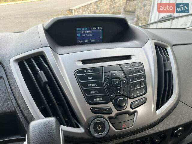 Білий Форд Транзит, об'ємом двигуна 3.73 л та пробігом 288 тис. км за 27000 $, фото 20 на Automoto.ua