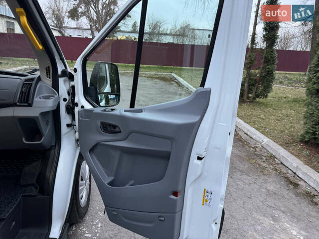 Белый Форд Транзит, объемом двигателя 2 л и пробегом 224 тыс. км за 16500 $, фото 38 на Automoto.ua
