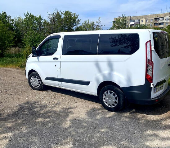 Білий Форд Транзит, об'ємом двигуна 2.2 л та пробігом 176 тис. км за 15500 $, фото 2 на Automoto.ua