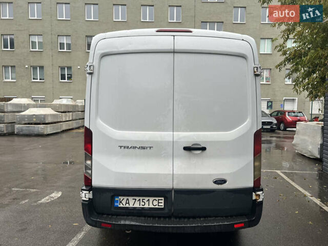 Белый Форд Транзит, объемом двигателя 2.2 л и пробегом 293 тыс. км за 12000 $, фото 7 на Automoto.ua
