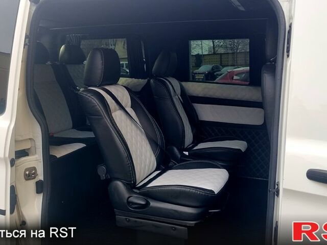 Белый Форд Транзит, объемом двигателя 2 л и пробегом 241 тыс. км за 21999 $, фото 5 на Automoto.ua