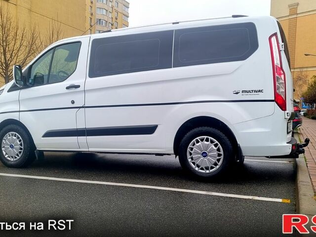 Белый Форд Транзит, объемом двигателя 2 л и пробегом 241 тыс. км за 21999 $, фото 1 на Automoto.ua