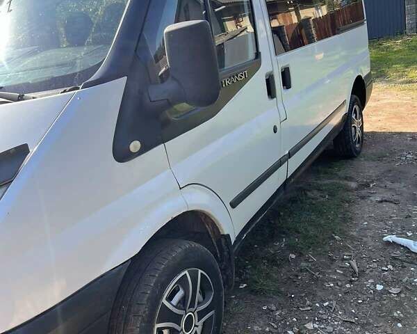 Белый Форд Транзит, объемом двигателя 2.2 л и пробегом 451 тыс. км за 5800 $, фото 12 на Automoto.ua