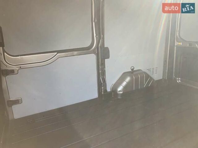 Бежевий Форд Транзит, об'ємом двигуна 2 л та пробігом 190 тис. км за 18450 $, фото 29 на Automoto.ua