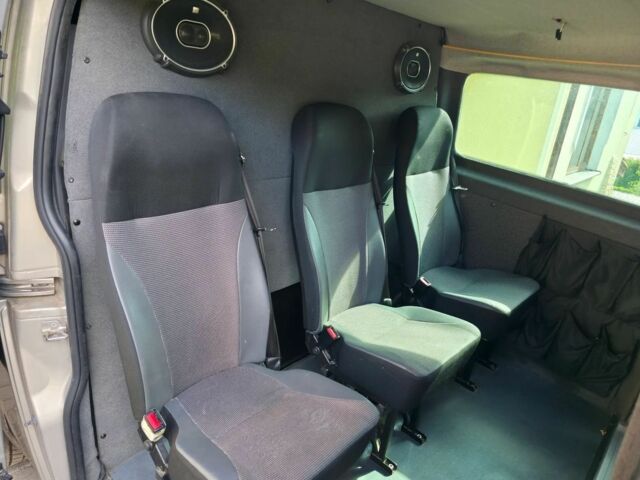 Бежевый Форд Транзит, объемом двигателя 2.2 л и пробегом 139 тыс. км за 9000 $, фото 20 на Automoto.ua