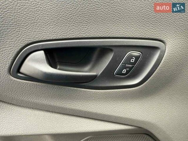 Черный Форд Транзит, объемом двигателя 2 л и пробегом 174 тыс. км за 17900 $, фото 32 на Automoto.ua