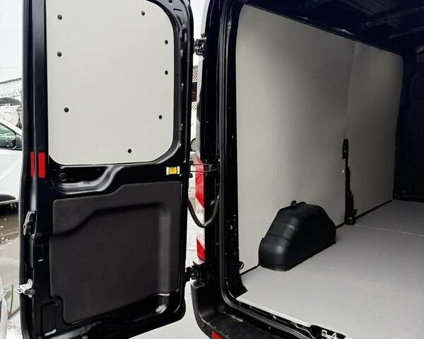 Черный Форд Транзит, объемом двигателя 2 л и пробегом 174 тыс. км за 17900 $, фото 15 на Automoto.ua