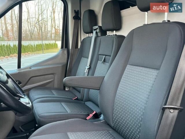Черный Форд Транзит, объемом двигателя 2 л и пробегом 189 тыс. км за 20800 $, фото 45 на Automoto.ua