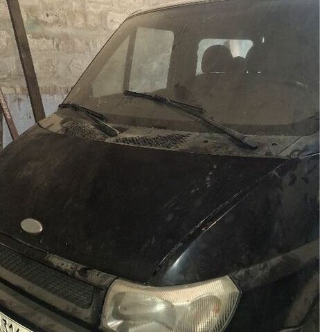 Черный Форд Транзит, объемом двигателя 2 л и пробегом 250 тыс. км за 1999 $, фото 4 на Automoto.ua