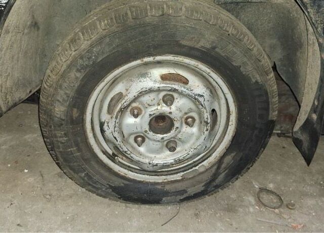 Черный Форд Транзит, объемом двигателя 2 л и пробегом 250 тыс. км за 1999 $, фото 3 на Automoto.ua