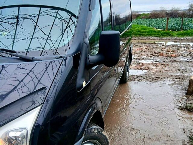 Черный Форд Транзит, объемом двигателя 2.2 л и пробегом 248 тыс. км за 8500 $, фото 6 на Automoto.ua