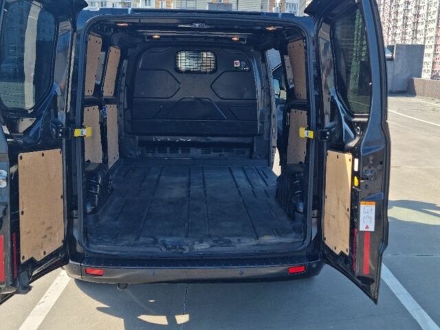 Черный Форд Транзит, объемом двигателя 2.2 л и пробегом 317 тыс. км за 11700 $, фото 4 на Automoto.ua