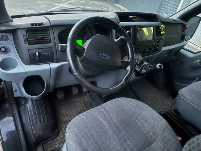 Черный Форд Транзит, объемом двигателя 2.2 л и пробегом 240 тыс. км за 5900 $, фото 8 на Automoto.ua