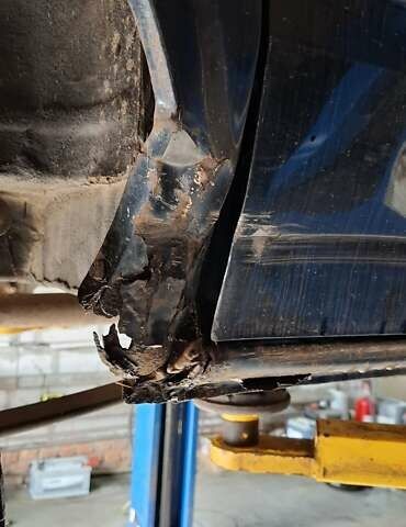 Черный Форд Транзит, объемом двигателя 2.2 л и пробегом 244 тыс. км за 6200 $, фото 9 на Automoto.ua