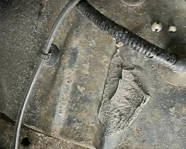 Черный Форд Транзит, объемом двигателя 2.2 л и пробегом 244 тыс. км за 6200 $, фото 21 на Automoto.ua