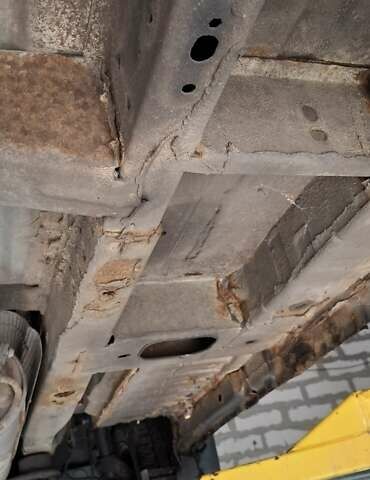 Черный Форд Транзит, объемом двигателя 2.2 л и пробегом 244 тыс. км за 6200 $, фото 19 на Automoto.ua