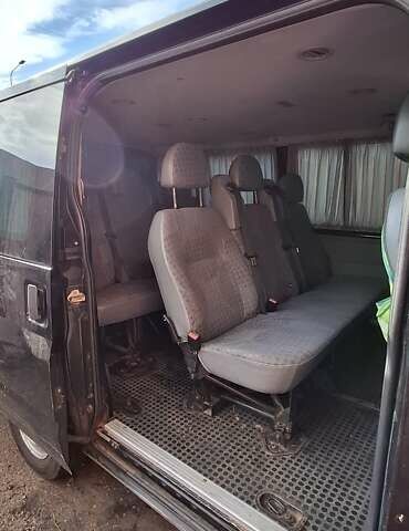 Черный Форд Транзит, объемом двигателя 2.2 л и пробегом 244 тыс. км за 6200 $, фото 4 на Automoto.ua