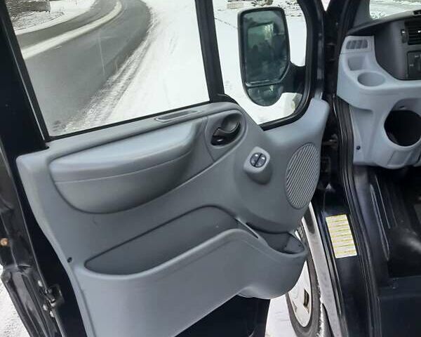 Черный Форд Транзит, объемом двигателя 2.2 л и пробегом 231 тыс. км за 12600 $, фото 61 на Automoto.ua