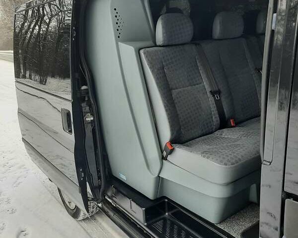 Черный Форд Транзит, объемом двигателя 2.2 л и пробегом 231 тыс. км за 12600 $, фото 39 на Automoto.ua