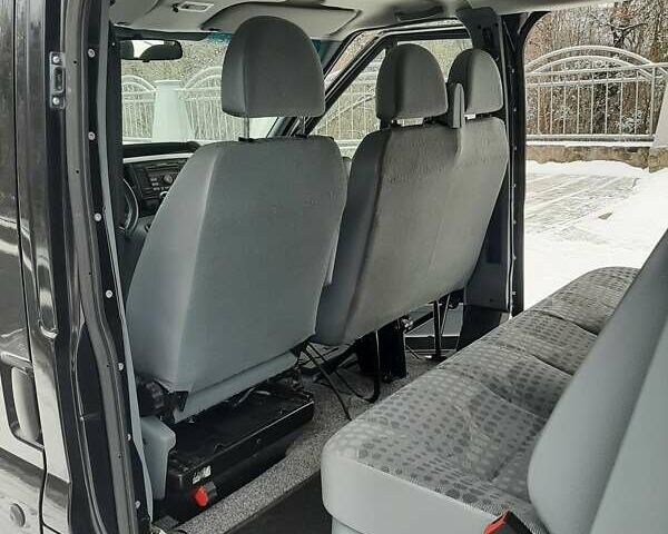 Черный Форд Транзит, объемом двигателя 2.2 л и пробегом 231 тыс. км за 12600 $, фото 23 на Automoto.ua