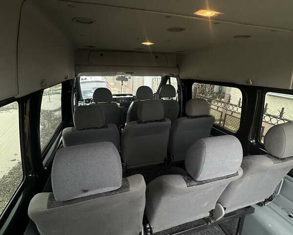 Чорний Форд Транзит, об'ємом двигуна 2.2 л та пробігом 203 тис. км за 9000 $, фото 2 на Automoto.ua