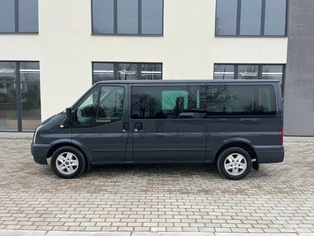 Фиолетовый Форд Транзит, объемом двигателя 2.2 л и пробегом 250 тыс. км за 7900 $, фото 1 на Automoto.ua