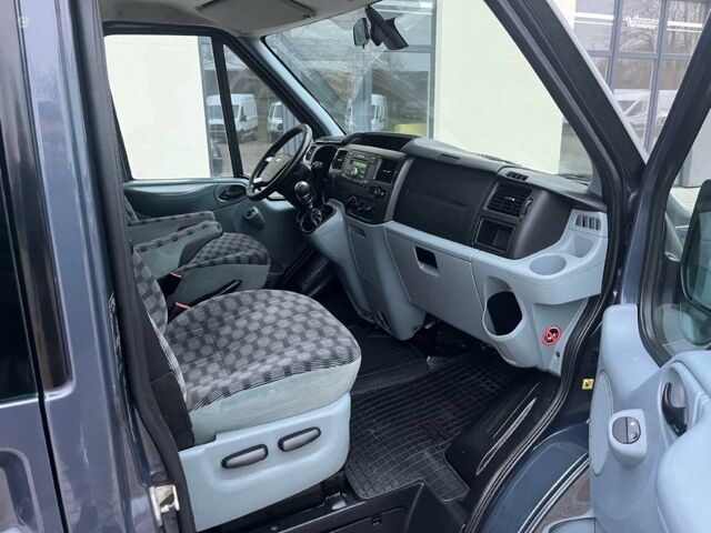 Фиолетовый Форд Транзит, объемом двигателя 2.2 л и пробегом 250 тыс. км за 7900 $, фото 10 на Automoto.ua