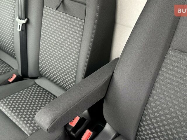 купить новое авто Форд Транзит груз. 2024 года от официального дилера Автомир Форд фото