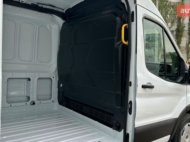 купить новое авто Форд Транзит груз. 2024 года от официального дилера Автомир Форд фото