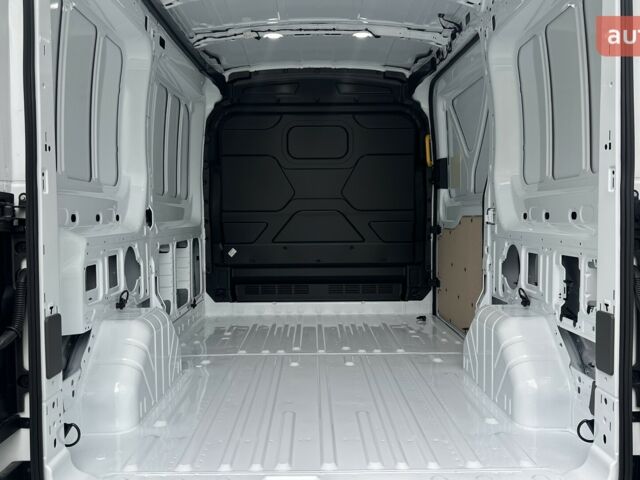 купить новое авто Форд Транзит груз. 2024 года от официального дилера Автомир Форд фото