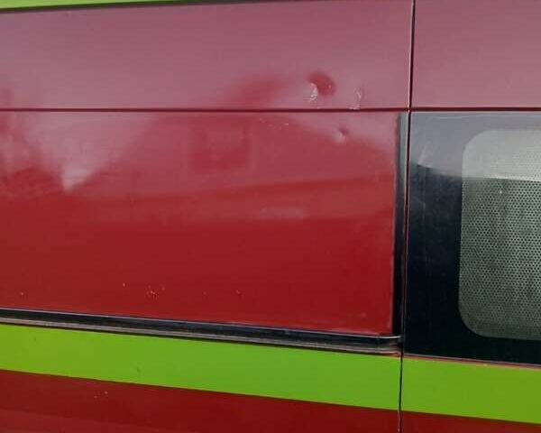 Червоний Форд Транзит, об'ємом двигуна 2.4 л та пробігом 386 тис. км за 5499 $, фото 6 на Automoto.ua