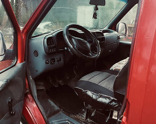 Красный Форд Транзит, объемом двигателя 0 л и пробегом 450 тыс. км за 3000 $, фото 2 на Automoto.ua