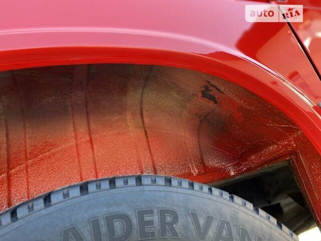 Красный Форд Транзит, объемом двигателя 0 л и пробегом 252 тыс. км за 9800 $, фото 6 на Automoto.ua