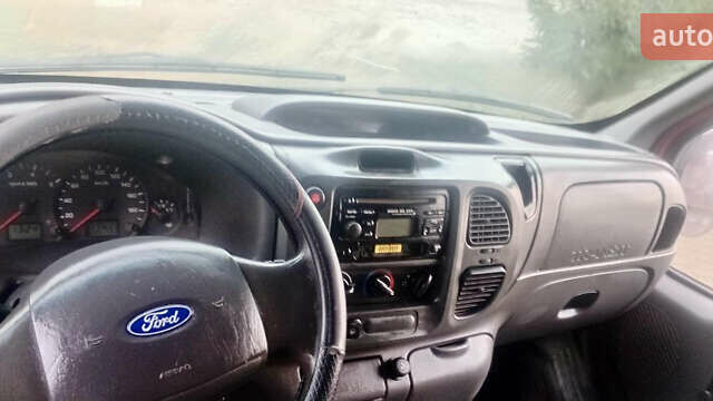 Червоний Форд Транзит, об'ємом двигуна 2 л та пробігом 284 тис. км за 3500 $, фото 7 на Automoto.ua