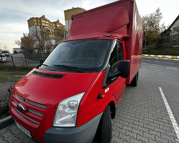 Красный Форд Транзит, объемом двигателя 2.2 л и пробегом 389 тыс. км за 12999 $, фото 3 на Automoto.ua