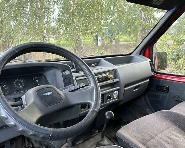 Форд Транзит 1991 в Рожище на Automoto.ua Красный Форд Транзит, объемом двигателя 0 л и пробегом 5 тыс. км за 2500 $, фото 6 на Automoto.ua