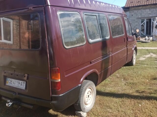 Красный Форд Транзит, объемом двигателя 0 л и пробегом 450 тыс. км за 2100 $, фото 2 на Automoto.ua