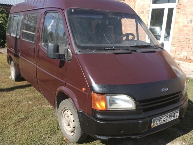 Красный Форд Транзит, объемом двигателя 0 л и пробегом 450 тыс. км за 2100 $, фото 1 на Automoto.ua
