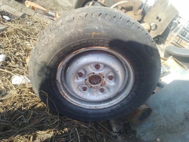 Красный Форд Транзит, объемом двигателя 2.5 л и пробегом 1 тыс. км за 249 $, фото 4 на Automoto.ua