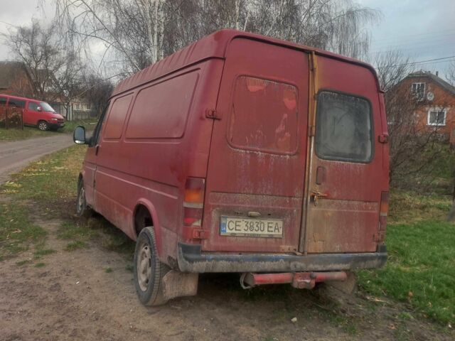 Красный Форд Транзит, объемом двигателя 2.5 л и пробегом 78 тыс. км за 1892 $, фото 6 на Automoto.ua